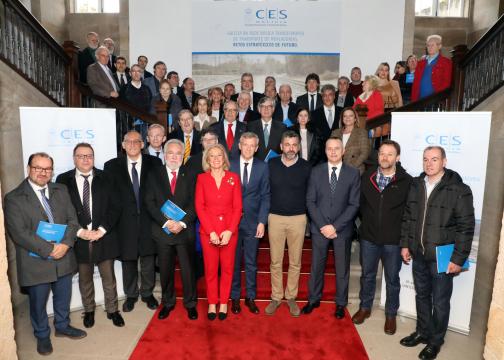 participantes presentación informe corredor